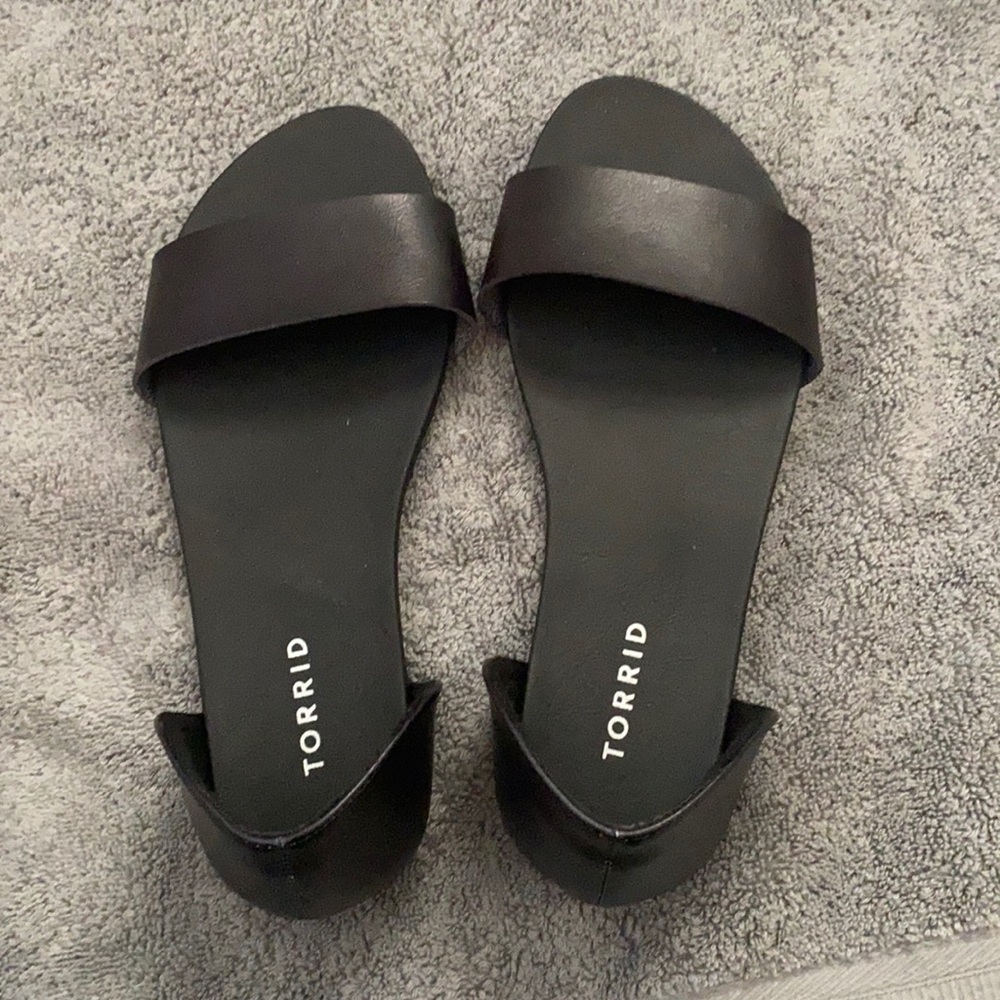 Black flats
